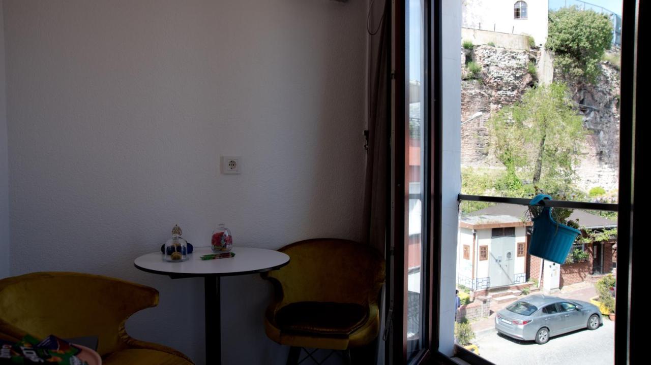 Blue Mosque Suites 2 - Old City Sultanahmet イスタンブール エクステリア 写真